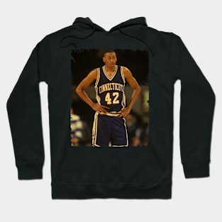 Donyell Marshall - Vintage Design Of Basketball Hoodie